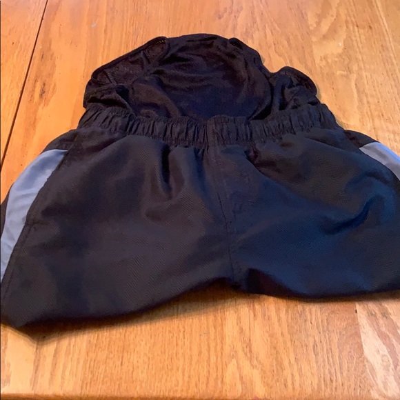 Nike kids swim trunks - Picture 4 of 5